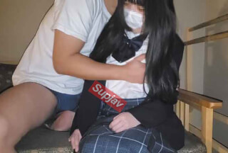 FC2PPV [28 Minutes] Prefectural Commercial Department ② 147cm Delicate And Immoral Feeling Of Committing A Young C***d Live On A Dangerous Day * Limited To No Eye Moza
