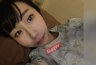 FC2PPV 2683764 【ワンコイン企画】音量注意！❤️真面目な現役JDほのかちゃん❤️マイクロビキニOPセクハラ研修で大絶叫❤️　レビュー特典多数あり