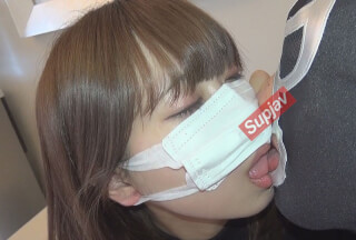 FC2PPV 1408728 【個人撮影】さや18歳　初撮り素人の彼氏持ち美少女JDに大量発射