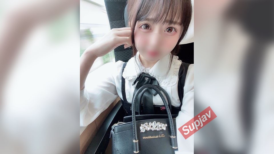 FC2PPV 1424345 No.14 Hなことに興味津々なロリカワ18歳パパ活女子。