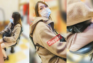 FC2PPV 2658269 [Pachi Loser] [Negotiation Chikan] Beautiful Leg Sister Who Hit Solo At The Variety Corner / Yokohama P Store * Successful Vaginal Cum Shot Immediately [cen]