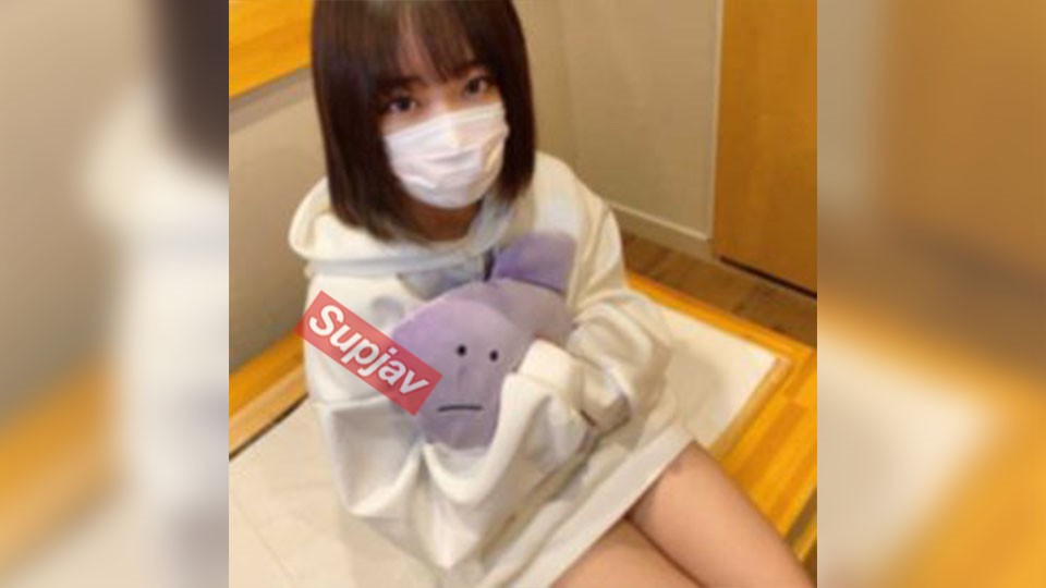 FC2PPV 今日まで「#30」小動物系妹女子が念願の初えっちで巨根に乱れる。愛の濃厚生中出し♡両想い♡
