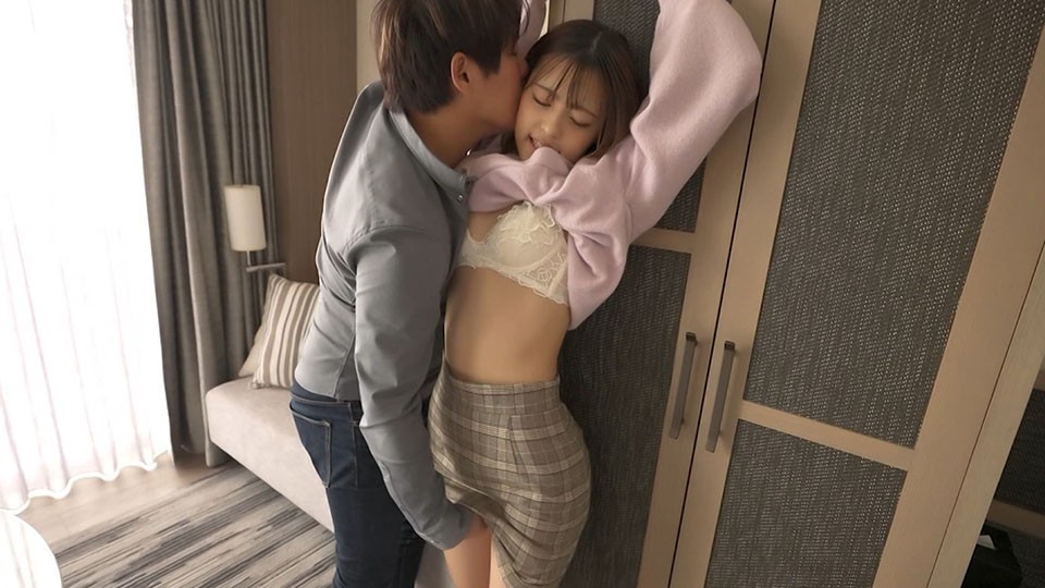S-Cute 900_sena_01 スレンダーな体で感じる中出しSEX／Sena