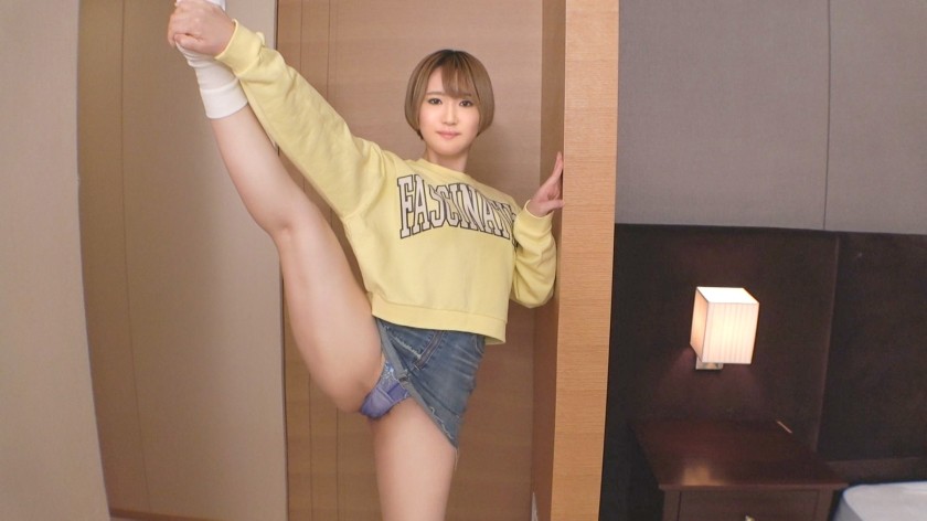 SIRO-4837 [First Shot] [Soft White Skin] [Beautiful Hips] A Casual Gal With An Impressive Young Face On High Tone Hair Has Appeared. "There’s A Feeling, There’s A Shuki .." When The Reason Collapses And It Goes Crazy Like An Erotic Manga .. Application Amateur, First AV Shooting 274