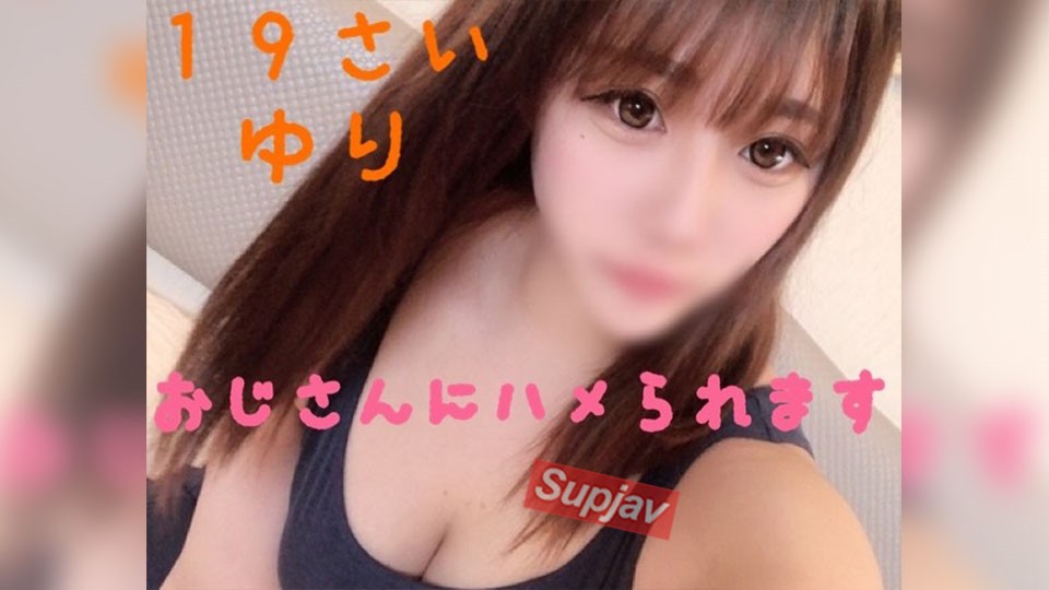 FC2PPV 1387324 人気モデルをオフ中に呼び出しマッサージ？プライベートが超びっちみたいだからハメちゃったｗ２連続孕ませ中出し晒します