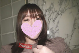 FC2PPV 1409293 【個人撮影】オジサンち●ぽにドハマり中の18歳! 元有名Ｊ〇リフレ嬢に生挿入中出し種付けプレス!! J〇リフレ嬢：ゆうりちゃん（18歳)①