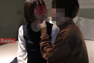FC2PPV 1258377 【個人撮影】ホスト狂いの人妻　相変わらずの借金苦で晒す極上ボディ