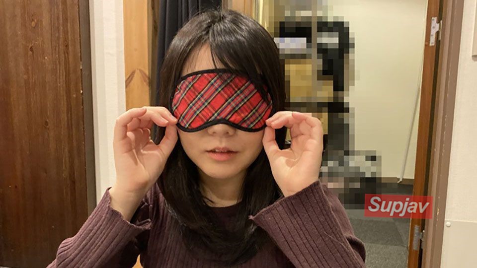 FC2PPV 1326734 彼氏見見ている前で彼女を輪姦貸し出し（めいさん） [有]