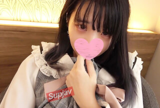 FC2PPV 2904417 【無修正】【ロリ】「おじさんのチンチンおっきぃね♥」ロリ可愛いメンヘラ高〇生。過激ピストンで腰をガクガクさせて大絶叫。若いスレンダーボディに無慈悲の大量精子を流し込む