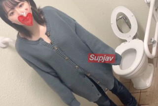 FC2PPV 2925080 << Recommended ❗️ >> I Called A Busty Nursery Teacher To The Toilet In The Park On The Premises During Lunch Break www [cen]
