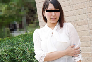 10musume 060922_01 Enjoying the Voluptuous Body Asuka Uchiyama