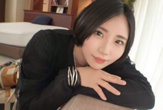 SIRO-4832 【いきなり全力ピストン】洋服大好きなオシャレでカワイイ芸術学部女子大生つむぎちゃん登場！手マンでビチャビチャになったおま○こに巨根挿入！挿入から発射までほぼノンストップ！！容赦のない激しいピストンで膣奥を突いて突いて突きまくる！！ ネットでAV応募→AV体験撮影 1858 (角名つむぎ)