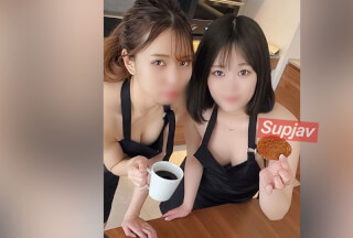 FC2PPV 3048624 ※7/15まで※4P連続中出し黒髪の華奢な子と巨乳のアニメ声バイト仲間のカフェ店員
