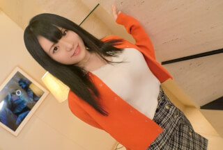 SIRO-4846 【大人しいふわふわ系女子】【実はむっつり】出会いもない、外にも出ないインドア派の大人しい女の子は、実はバイブでオナニーしちゃうむっつりちゃん。 応募素人、初AV撮影 297 (高咲まりな)