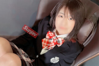 FC2PPV 3028912 【個人撮影】童顔制服美女とハメ撮り★すべすべ桃尻がエロすぎるｗ