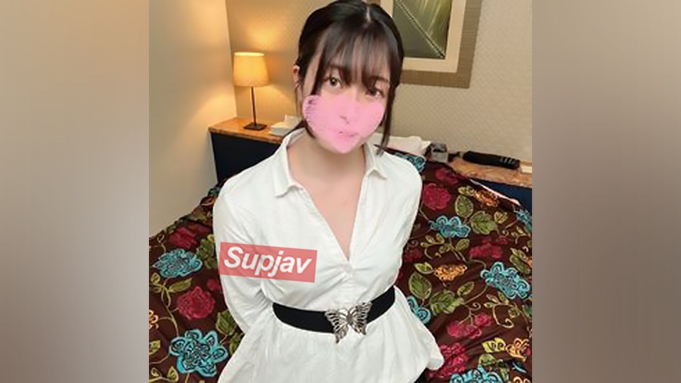 FC2PPV 3067459 ダンス一筋・美形スポーツ女子のぼーぼーマン筋に大興奮！！　恥じらいながらも感じる性器に大量発射！