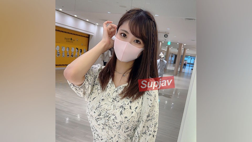 FC2PPV 3080731 初撮影！！個数限定！【無修正】女子大に通う愛嬌満点のふわふわFcup美巨乳優等生！！桃色のエプロンを身につけ隠しきれない巨乳を揺らしアニメ声で喘ぎ散らしながら生中出し！！