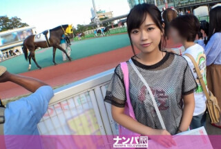 200GANA-1894 某競馬場で馬好き女子＝ウマジョをナンパ！馬並みチ〇ポで荒ぶる男に跨り華麗な騎乗位を披露！天才巨乳ジョッキー誕生の瞬間！！