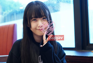 FC2PPV 3110813 【無修正】顔出し！幼さの残る合法〇リ美〇女とデート気分♡車内フェラからの2発中出しまんぴ～す♡