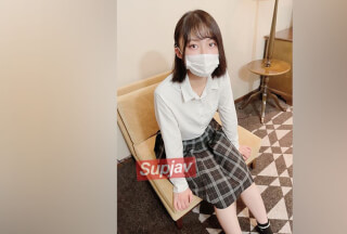 FC2PPV 3111410 田舎で見つけた清純派女子◯生！！制服が似合いすぎるのは必然でした。放心状態になるぐらいバックで突いてからベットに移動した一部始終