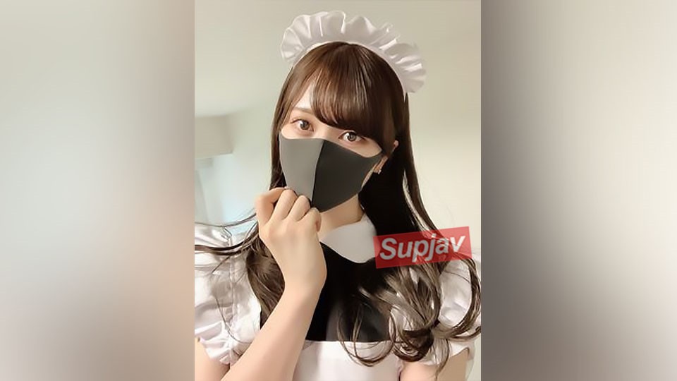 FC2PPV 1936570 【期間限定販売】予定数売り切れ次第終了！まいちゃん最新作！観覧車内でまさかの、、、メイド服でのご奉仕中出し2連発！