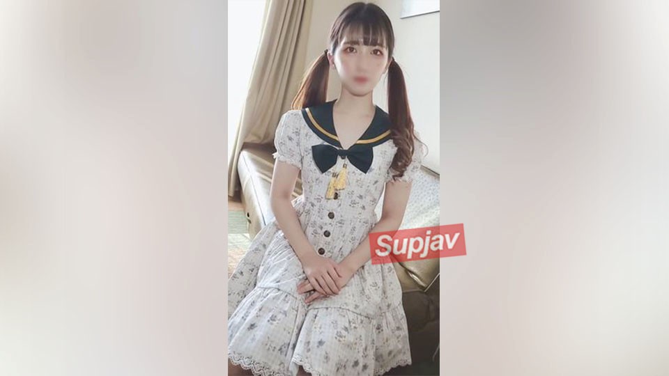 FC2PPV 2679075 【VR・顔出し】地下アイドルのあの子を応援**コス着衣中出し