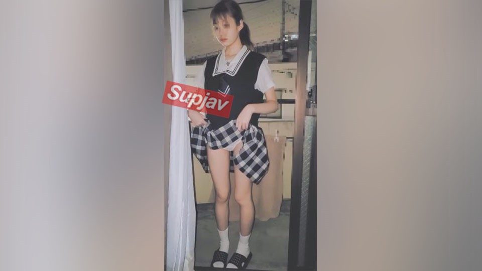 FC2PPV [2004 Grade] Debtor’s Daughter-Parents Go Home While Working And Undeveloped Vagina With A Big Cock…