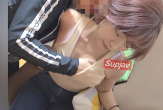 FC2PPV 【個人】ママ友との団欒を奪い、スレンダーな人妻の自宅に訪問。ママ友に見られ。。。