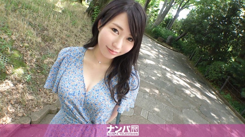 200GANA-2791 マジ軟派、初撮。 1861 ショッピング中の上品なお姉さんを代官山でナンパ！『押しに弱いところがあって…』と自ら語るので遠慮なくグイグイ迫ると…？ムッチリした色白ボディに推定Fカップの巨乳！喘ぎっぷりも良くて従順な最高オンナ！！ (多香見日向)