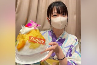 FC2PPV 3037855 【えりかちゃん新作！300本限りの売り切り販売！！再販はしません！！】３Pに一足先の夏満喫大作戦！