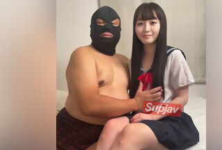 FC2PPV 3139203 ファンに未来ちゃんをレンタルしてみたら？③巨漢に埋もれて潰れそうになりながらも必死に受け止め中出しエッチ編