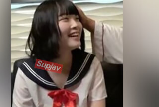 FC2PPV 3142381 可愛さに一段と磨きを増したゆなちゃんとお泊まりエッチで孕ませ希望の生中出し２回戦