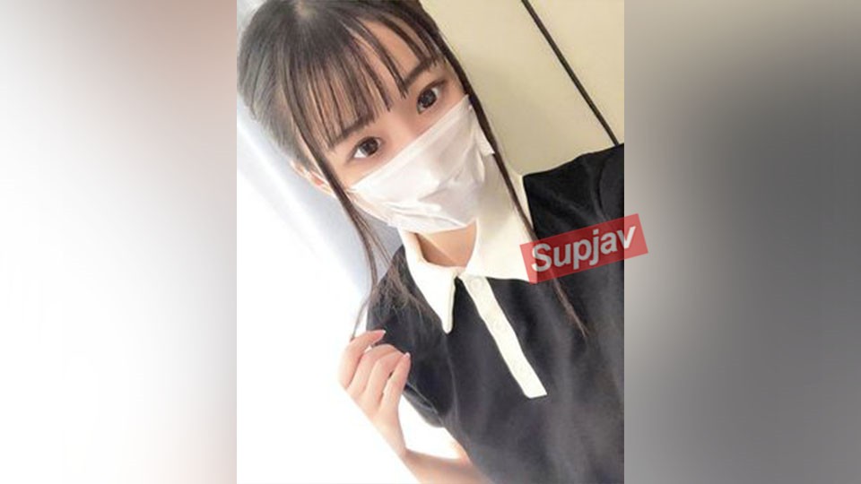 FC2PPV 「#70」華奢で繊細な色白美乳少○女に２度ハメ。ガチガチに緊張しながらも端正な顔を歪ませて喘いでいく姿に興奮MAX♡突きすぎてごめんね♡