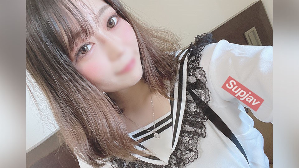FC2PPV 3171673 FC2初出演！お小遣い欲しさにハメ撮り承諾！超絶可愛い小柄な美女に流れで押し切り中出し慣行【素人無修正・特典付き】