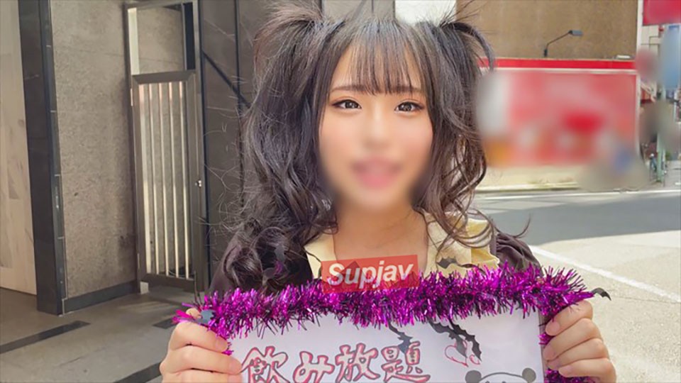 FC2PPV 3181254 ★一週間限定★【煮込みゴムでラリラリ♡】池袋のめちゃかわコンカフェ店員をナンパ＆お持ち帰り。ゴム汁でぶっ飛びイラマでガンギマリ中出しキメパコ【激ヤバ悪用厳禁】 [有]