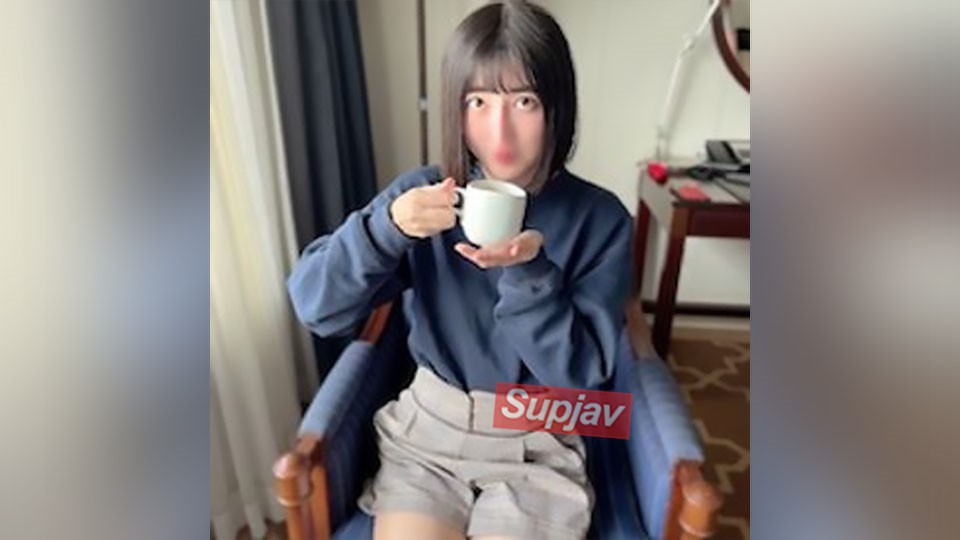 FC2PPV 3185634 清楚ゆるふわガール　純粋に興味があって出演、ショートカットの変態は本物でした　