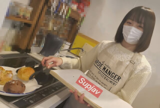 FC2PPV 3191233 The Signboard Girl In The Bakery ・ Raw After Eating The Bread
