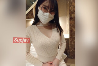 FC2PPV 3192936 【個人撮影】ちょっと天然系の巨乳で色白な眼鏡女子　趣味のサバゲーの為のお小遣い稼ぎです