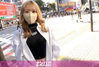 [モザイク破壊]200GANA-2820 マジ軟派、初撮。 1896 渋谷で買い物中の金髪美少女をナンパ→AV撮影交渉！『彼氏にバレたら…』と言いつつも押しに弱くて断れずSEX開始！色白スレンダーな華奢なカラダに容赦なくピストン！恥ずかしさで押し殺していた喘ぎ声も徐々に大きく、そして可愛く！！
