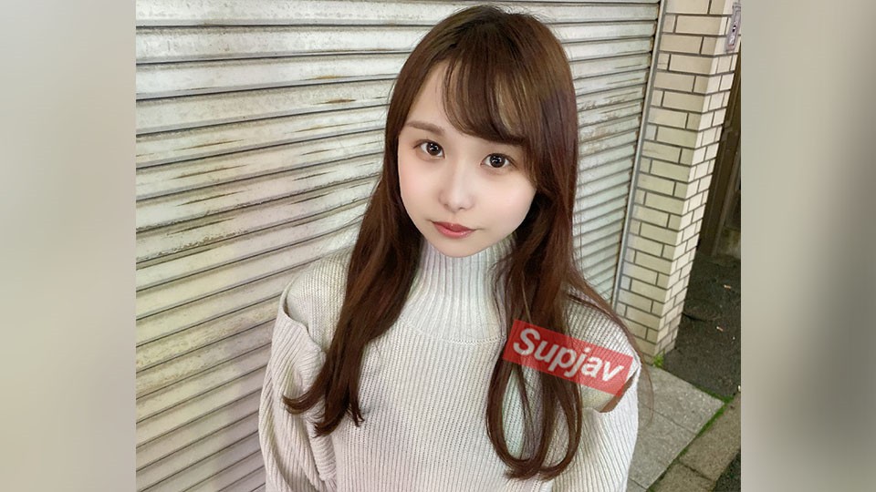 FC2PPV 3255059 1週間限定2980→1980 恥ずかしがり屋さんで押しに弱い女の子、ひなたちゃんの中出しえっち動画。カメラマンあり撮影。