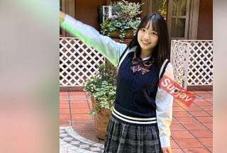 FC2PPV 3269515 J系カレッジ四国代表のみずきちゃん！その爆発的かわいさは、うるうるの瞳にあった！なのに剛毛というギャップを見た！！