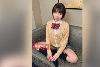 FC2PPV 3302506 *Limited Quantity For The First Time* [J / System, Individual Shooting] Short-Cut Beauty With Cute Double Teeth Female Riku 18 Years Old [cen]