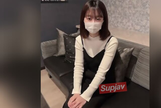 FC2PPV 【処女】怯えながらも覚悟を決めた18歳剛毛芋娘。清廉潔白の彼女が大人になる成長記録。