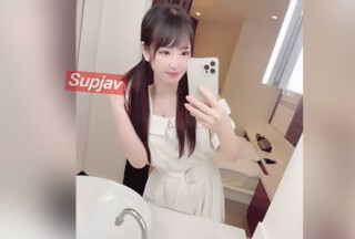 FC2PPV 3363883 ひなたちゃん責め主観メイドコスプレ中出しセックス！＋男子トイレでごっくんフェラ＋おもちゃ責めで大量潮吹きからの中出し悶絶セックス！の豪華３本セット