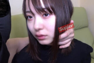 FC2PPV 3376374 【顔出し】アイドル志望の女の子を面談と称してカメラを回して淫行。 「やっぱり、おかしいですよね…？」疑問に思いつつも夢を諦め切れずに知らない男に中出しされるお話。