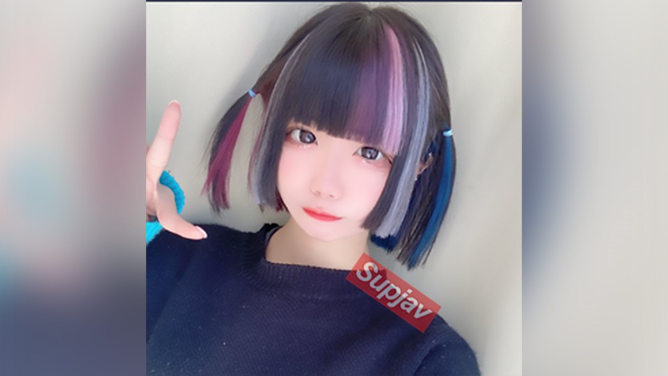 FC2PPV 3514653 【レビュー＆購入特典付き】小柄なコンカフェ店員のもこちゃん♡獣のように喘ぎ舌を出しイキ乱れる*♡白目を剥くまでちいさな体を弄ばれます！【悶女15】