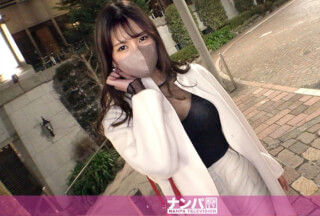200GANA-2867 マジ軟派、初撮。 1928 クールなお姉さんをナンパ…したかと思いきやSEX大好きな肉食系！Hなインタビューで発情してしまったのか、男優の巨根にうっとり…。「もっと、もっと突いてッ！」もう顔がそう言ってる！激しく抱かれて喘ぎっぱなし！ (神崎くろえ)