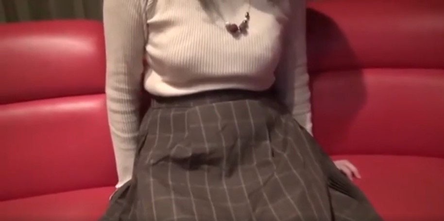 FC2PPV 1238818 1年半前まで処女だった清楚系女子がカラオケでもベッドでもイきまくり♥♥エロさ増し増し2020Ver.【個人撮影】