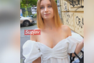 FC2PPV 3569772 「もっとキスして♡」と何度もお願いしてくるロシア美女のリリィちゃん。「今日はたくさんHしたい♡」ってことで2回生中Hしました。