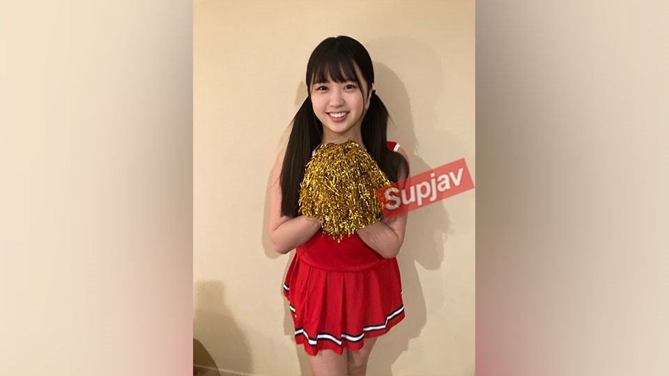 FC2PPV 3805468 飛び出る笑顔、飛び出す精子！チアリーダーなつきちゃん